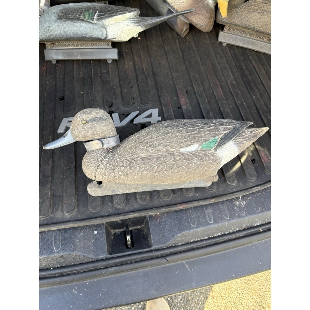 G & H Decoy Duck Hyper Realistic Henryetta,โ Ok Made In USA W/ Weight